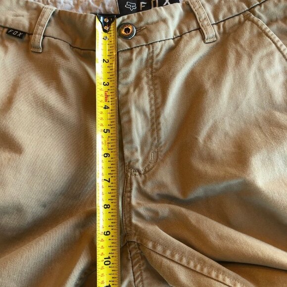 FOX Racing Taupe Flat Front Bermuda Shorts Size 32 - Picture 9 of 11